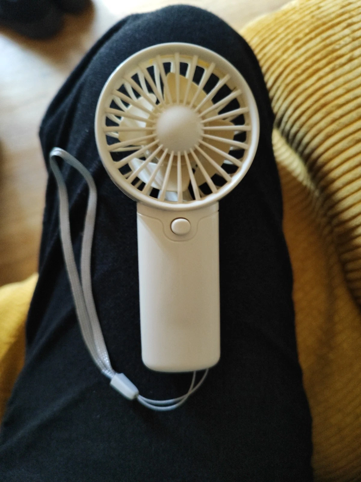 Tragbarer Mini-Ventilator